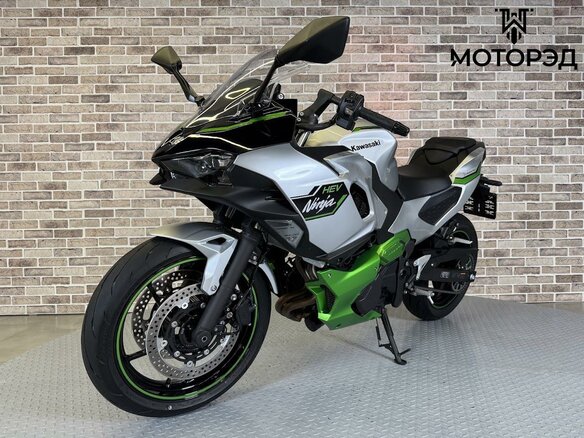 2025 Kawasaki Ninja 7, серый, 955000 рублей - вид 1