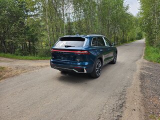 2023 Geely Monjaro (Xingyue L) I, зелёный, 3370000 рублей, вид 3