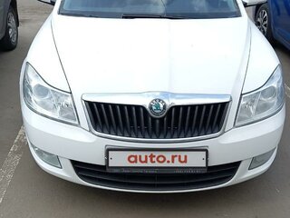 2013 Skoda Octavia DSG7 II (A5) Рестайлинг, белый, 870000 рублей, вид 1
