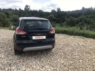 2016 Ford Kuga II, чёрный, 1430000 рублей, вид 4
