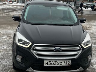 2017 Ford Kuga II Рестайлинг, чёрный, 1450000 рублей, вид 2