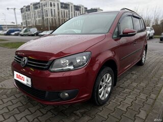 2010 Volkswagen Touran I Рестайлинг 2, красный, 890000 рублей, вид 2
