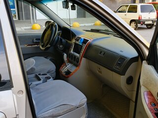 2005 Kia Carnival I Рестайлинг, серый, 750000 рублей, вид 5