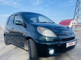 2000 Toyota FunCargo, зелёный, 485000 рублей, вид 1