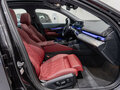 2024 BMW 5 серии 525i VIII (G60/G61/G68), чёрный, 6800000 рублей - вид 9