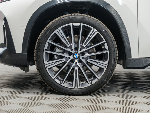 2026 BMW X1 Long 25Li xDrive III (U11/U12), белый, 5550000 рублей - вид 30