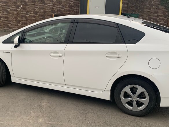 2012 Toyota Prius III Рестайлинг (XW30), белый, 1450000 рублей - вид 8