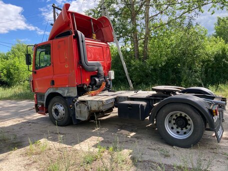 2001 DAF CF-series, красный, 900000 рублей, вид 5