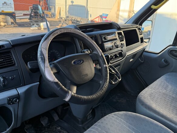2013 Ford Transit, белый, 1500000 рублей - вид 5