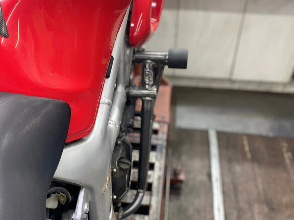 2005 Suzuki SV 400, красный, 250000 рублей - вид 12