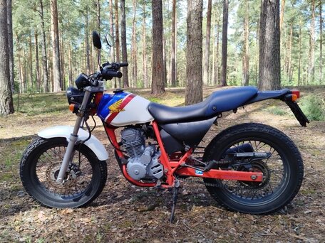 1997 Honda FTR 223, белый, 260000 рублей, вид 3