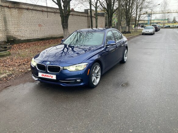 2018 BMW 3 серии 330i xDrive VI (F3x) Рестайлинг, синий, 2300000 рублей