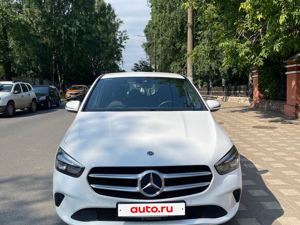2019 Mercedes-Benz B-Класс 180 d III (W247), белый, 2400000 рублей - вид 1