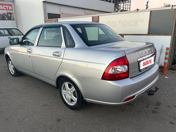 2018 Lada (ВАЗ) Priora I Рестайлинг, серебристый, 665000 рублей - вид 4