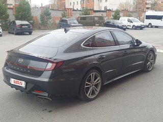 2019 Hyundai Sonata VIII (DN8), серый, 2150000 рублей, вид 3