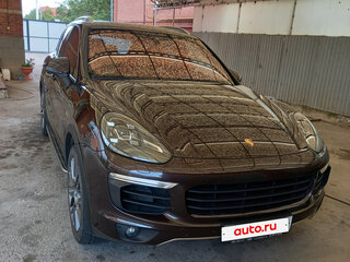 2015 Porsche Cayenne S E-Hybrid II Рестайлинг (958), коричневый, 4000000 рублей, вид 1