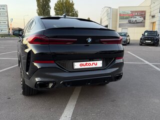 2021 BMW X6 30d III (G06), чёрный, 6300000 рублей, вид 4