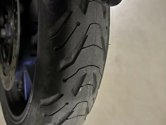 2018 Yamaha MT-09 Tracer (FJ-09), синий, 890000 рублей - вид 8