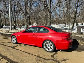 2008 BMW M3 IV (E90), красный, 6450000 рублей, вид 3