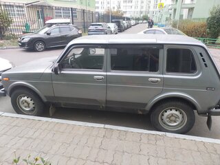 2011 Lada (ВАЗ) 2131 (4x4) I, серый, 300000 рублей, вид 4