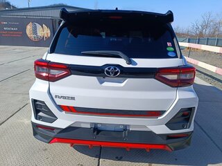 2021 Toyota Raize I, белый, 1800000 рублей, вид 3