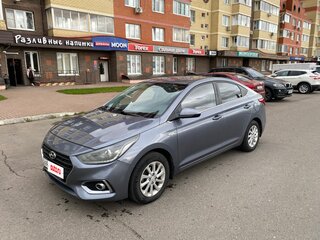 2017 Hyundai Solaris II, серый, 1299000 рублей, вид 2