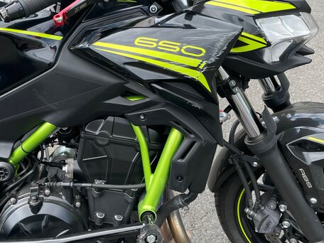 2020 Kawasaki Z 650, чёрный, 620000 рублей, вид 3