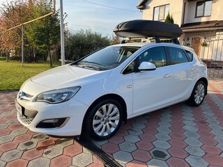 2012 Opel Astra J Рестайлинг, белый, 950000 рублей, вид 1