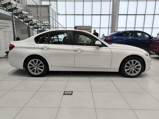 2017 BMW 3 серии 318i VI (F3x) Рестайлинг, серый, 1950000 рублей, вид 4