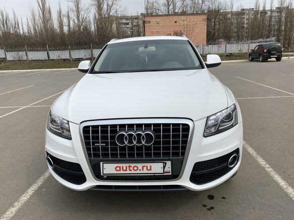 2010 Audi Q5 I (8R), белый - вид 4