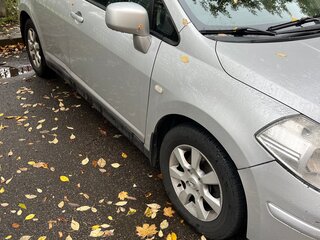 2008 Nissan Tiida I, серебристый, 690000 рублей, вид 2