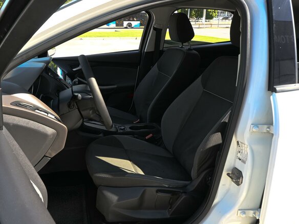 2011 Ford Focus III, белый, 669000 рублей - вид 9