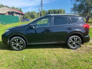 2014 Toyota RAV4 IV (XA40), чёрный, 2350000 рублей, вид 4