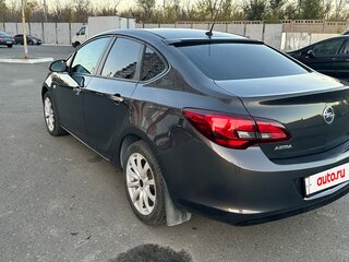 2013 Opel Astra J Рестайлинг, серый, 820000 рублей, вид 4