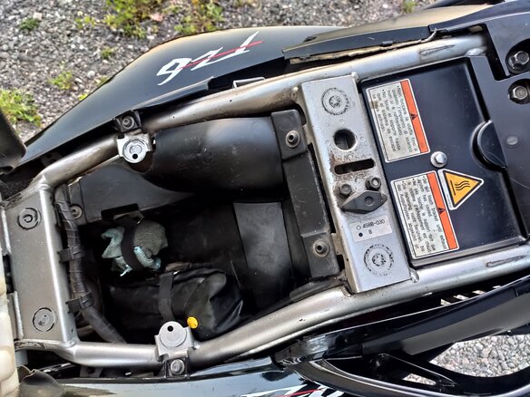 2009 Yamaha FZ6, оранжевый, 349000 рублей - вид 29