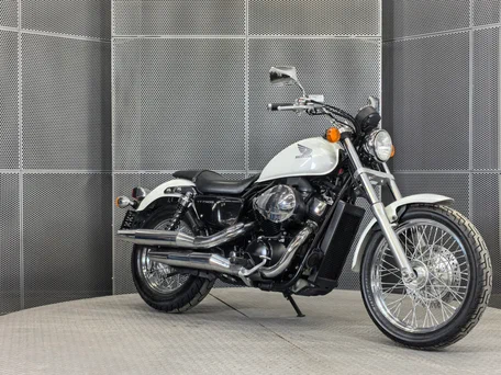 2010 Honda VT 750, белый, 577000 рублей, вид 2