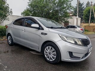 2012 Kia Rio III, серебристый, 730000 рублей, вид 3