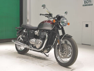 2023 Triumph Bonneville T120, пурпурный, 1400000 рублей, вид 3