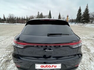2021 Porsche Macan I Рестайлинг, чёрный, 7850000 рублей, вид 5