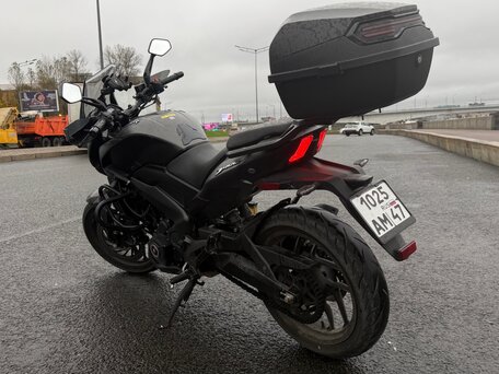 2023 Bajaj Dominar 400, чёрный, 420000 рублей, вид 4