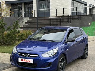 2013 Hyundai Solaris I, синий, 620000 рублей, вид 2