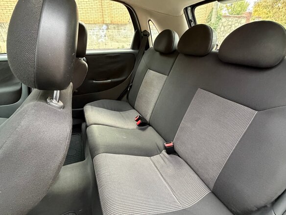 2005 Opel Corsa C Рестайлинг, серый, 300000 рублей - вид 12