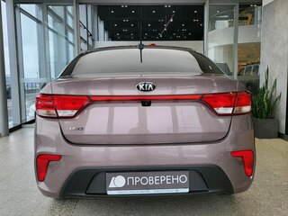 2019 Kia Rio IV, серый, 1300000 рублей, вид 4