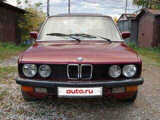1983 BMW 5 серии 528i II (E28), красный, 699999 рублей, вид 1