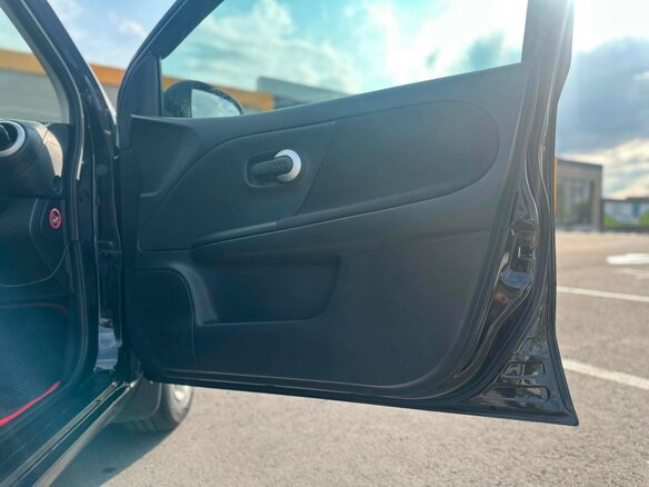 2011 Nissan Note I Рестайлинг, чёрный, 640000 рублей - вид 24