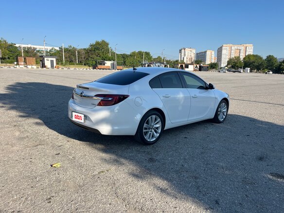 2013 Opel Insignia I Рестайлинг, белый, 1190000 рублей - вид 15