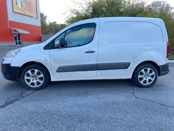 2010 Peugeot Partner, белый, 550000 рублей - вид 1