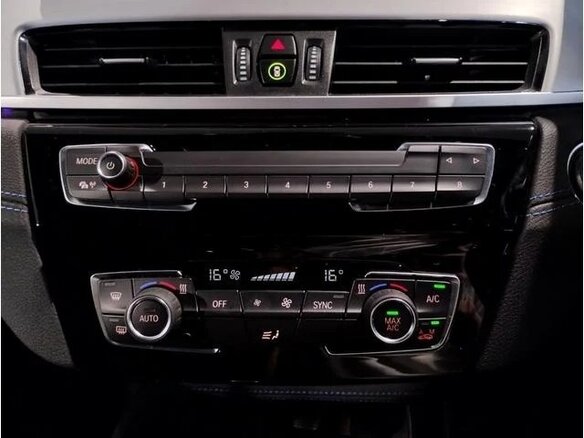 2022 BMW X1 18d xDrive II (F48) Рестайлинг, чёрный, 2462069 рублей - вид 15
