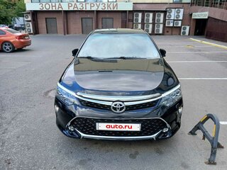 2015 Toyota Camry VII (XV50) Рестайлинг, чёрный, 1900000 рублей, вид 1