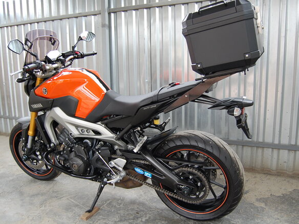2014 Yamaha MT-09 (FZ-09), оранжевый, 670000 рублей - вид 3
